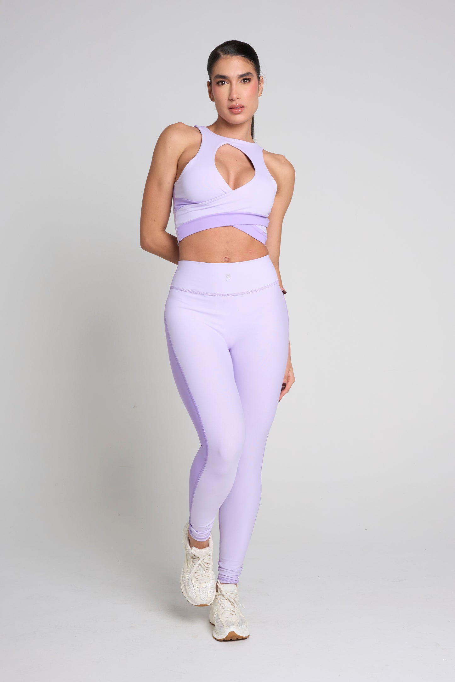 EVOLVE TOP