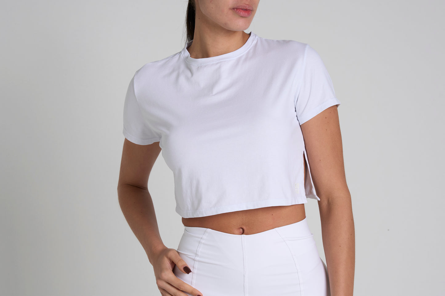 CAMISETA APERTURA LATERAL